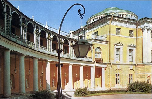 View of Pavlovsk Palace